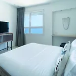 Hayarkon Luxury Sea Views