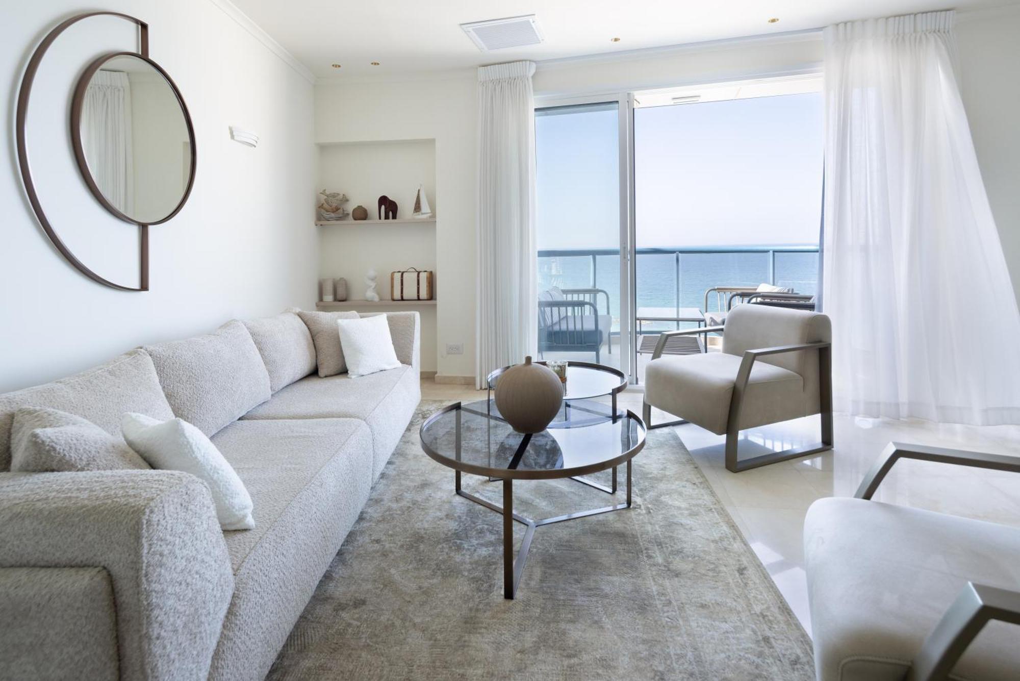Hayarkon Luxury Sea Views Apartment *